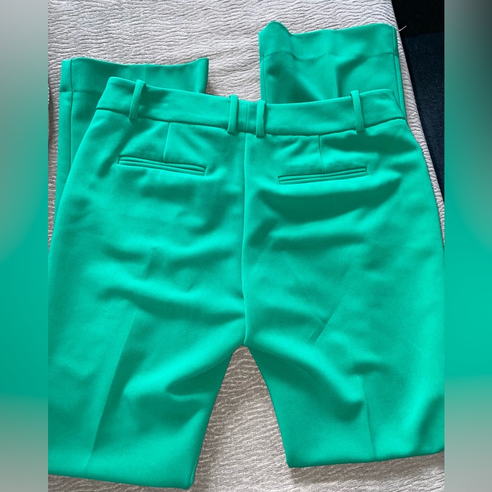 THE LIMITED Green Dress Pants - Size 8 - EUC - Picture 4 of 5